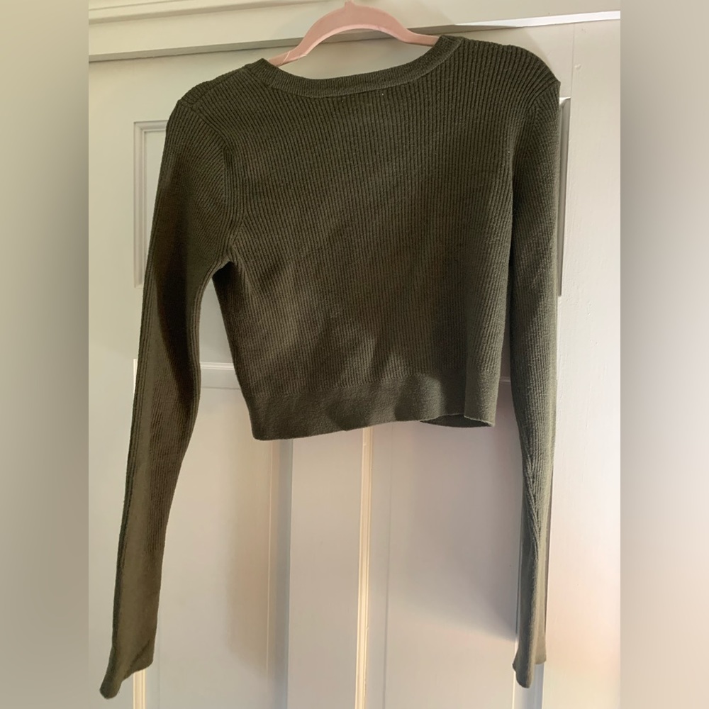 BP Cropped Sweater - Picture 2 of 2